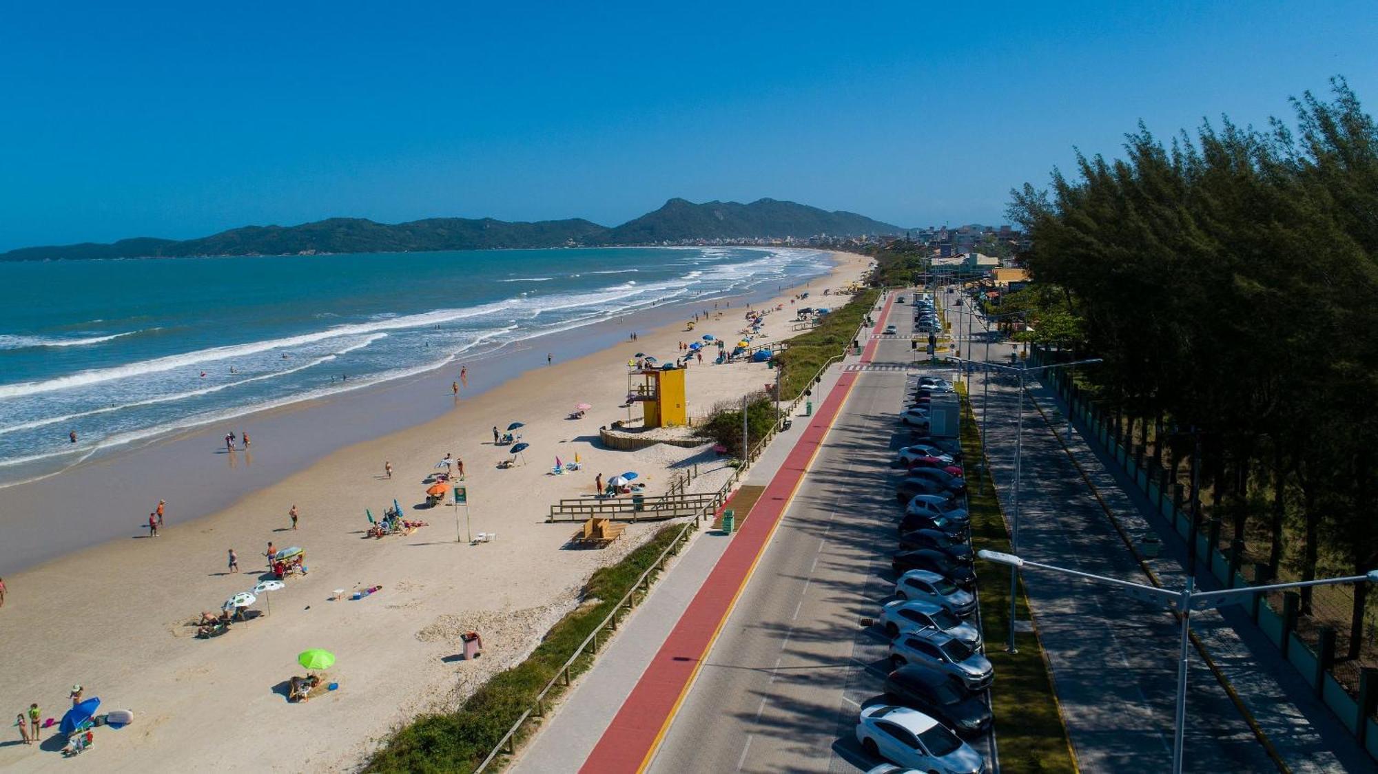 Apartamento Praia Mariscal Canto Grande Bombinhas - Canela Flats 03 Exterior photo